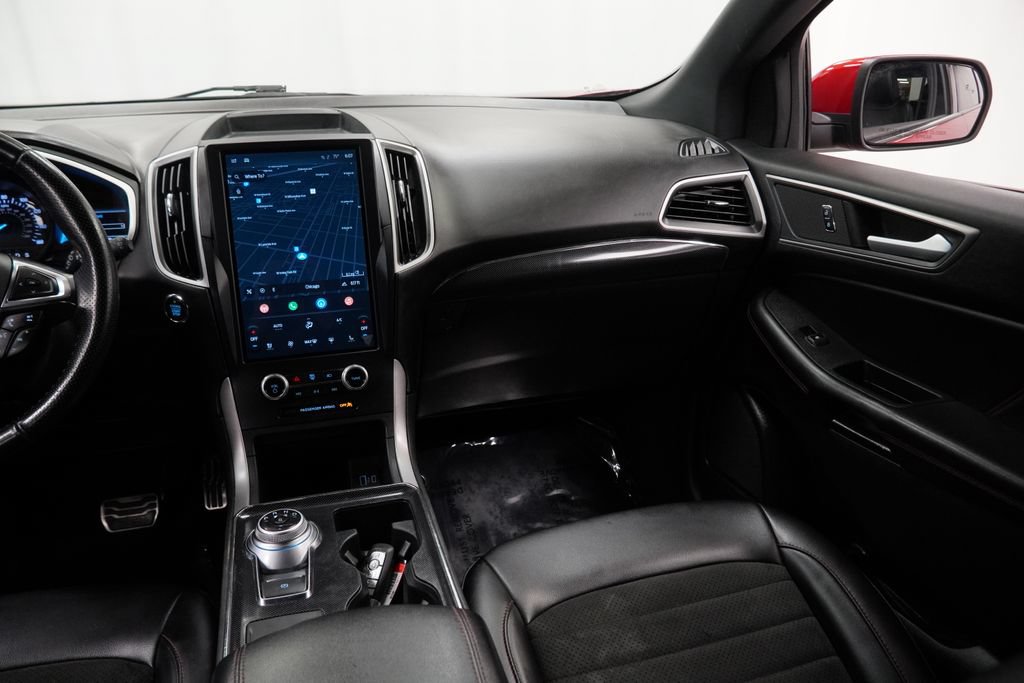 Used 2021 Ford Edge ST-Line FWD image 14