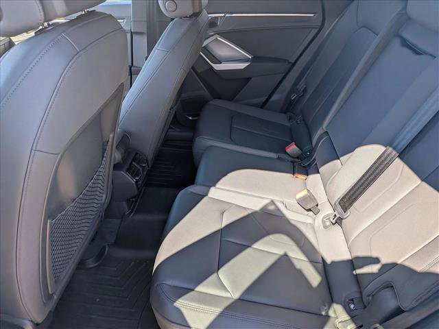 Used 2020 Audi Q3 2.0T Premium Plus w/ Premium Plus Package image 19
