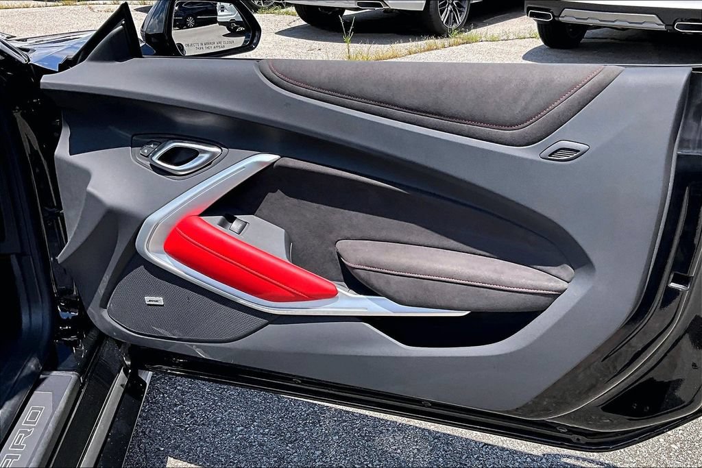 Used 2022 Chevrolet Camaro ZL1 RWD image 23