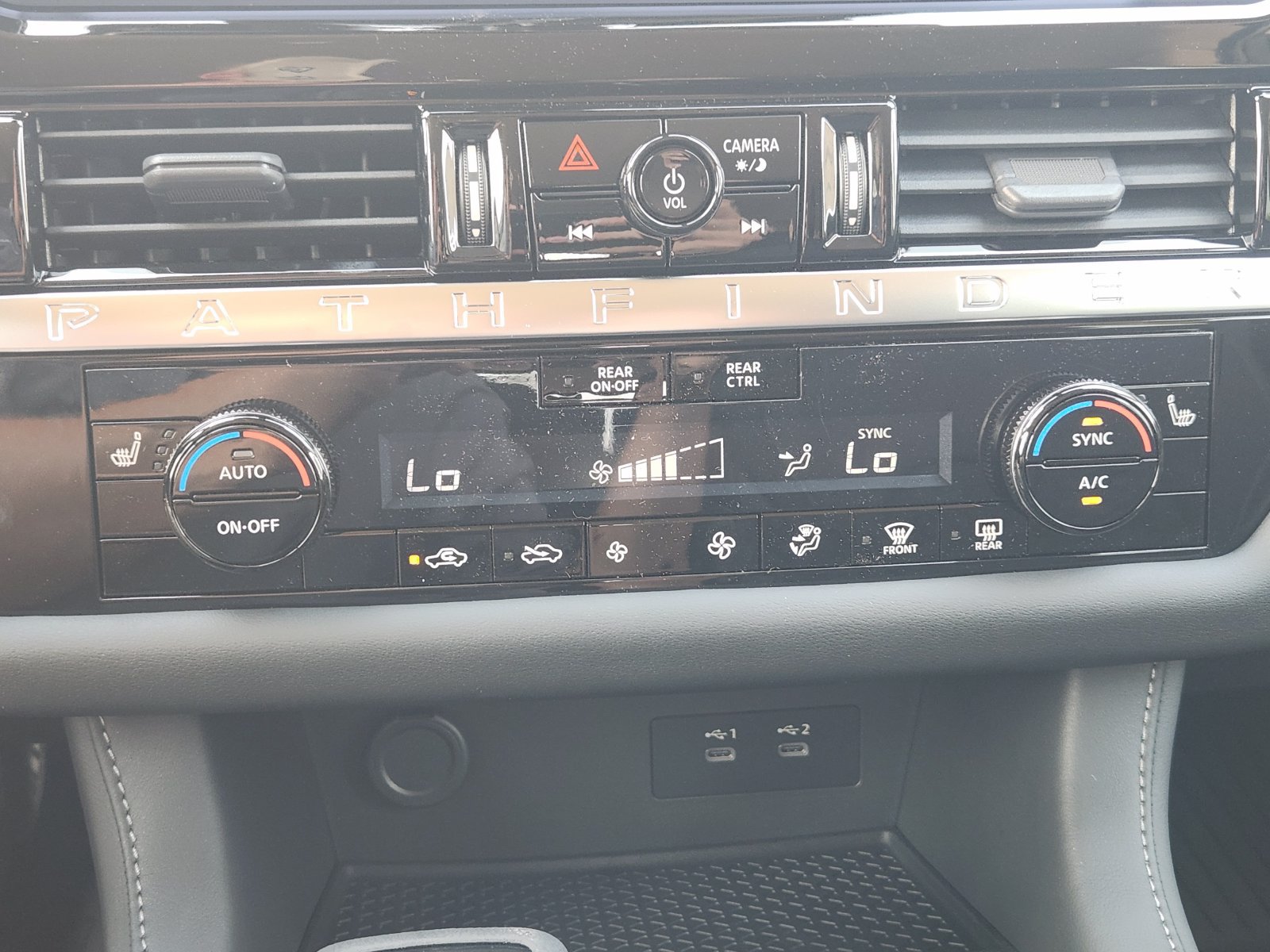 New 2026 Nissan Pathfinder SV AWD/4WD image 18