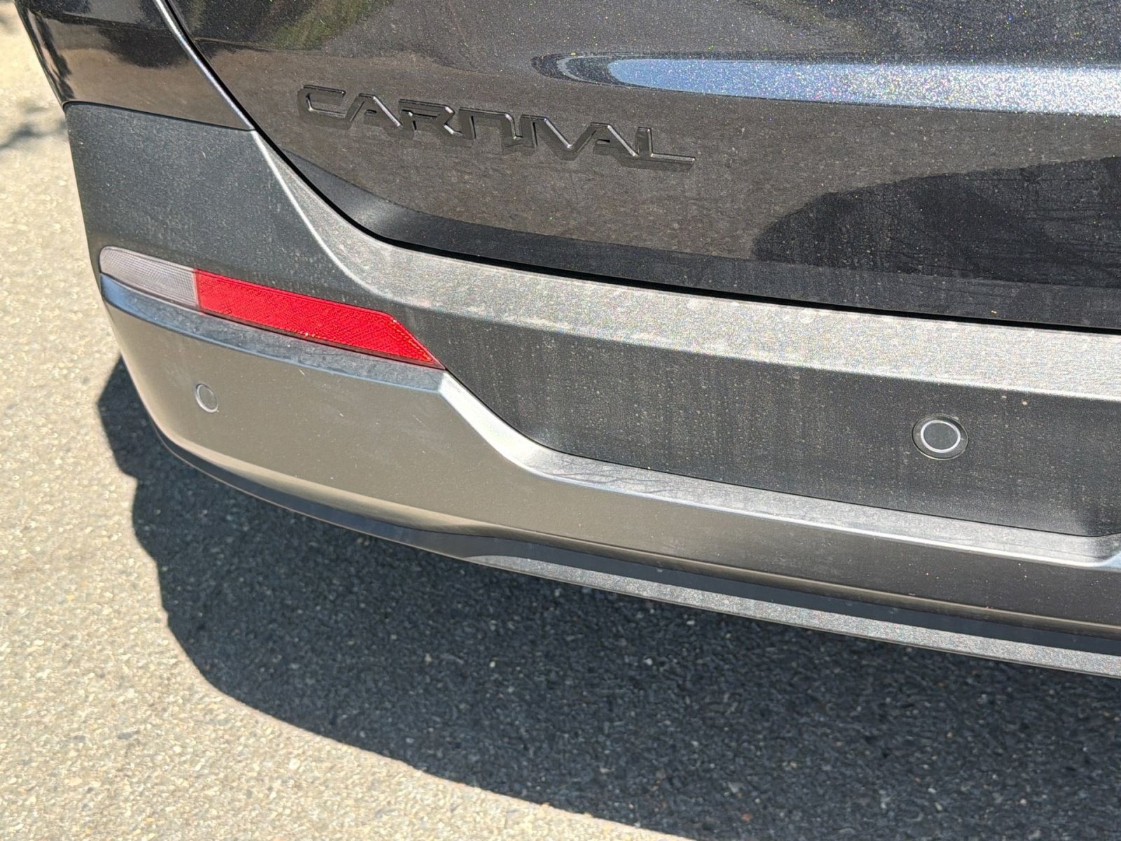 New 2026 Kia Carnival SX w/ SX Dark Edition Package FWD image 18