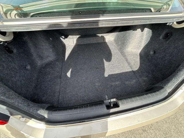 Used 2020 Honda Accord LX image 9