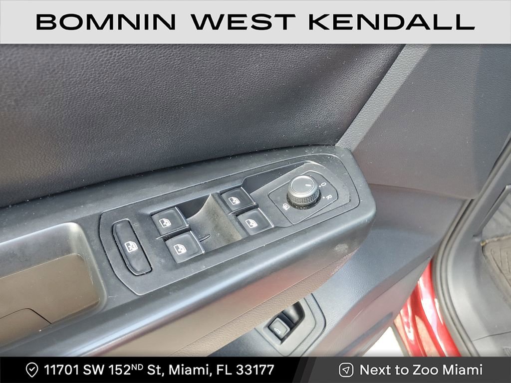 Used 2018 Volkswagen Atlas SE image 23