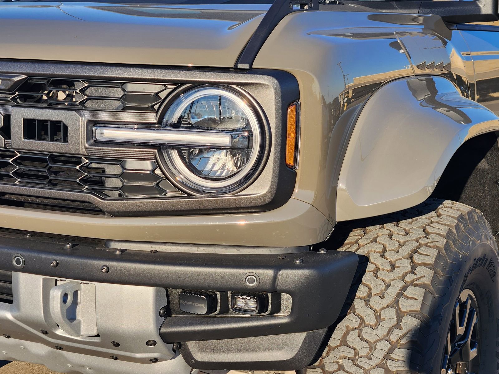 New 2025 Ford Bronco Raptor image 10