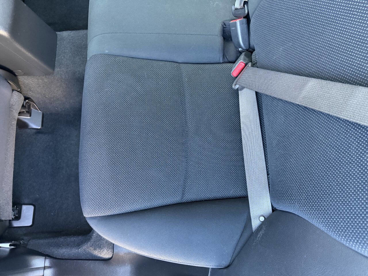 Used 2016 Subaru Impreza 2.0i Premium image 19