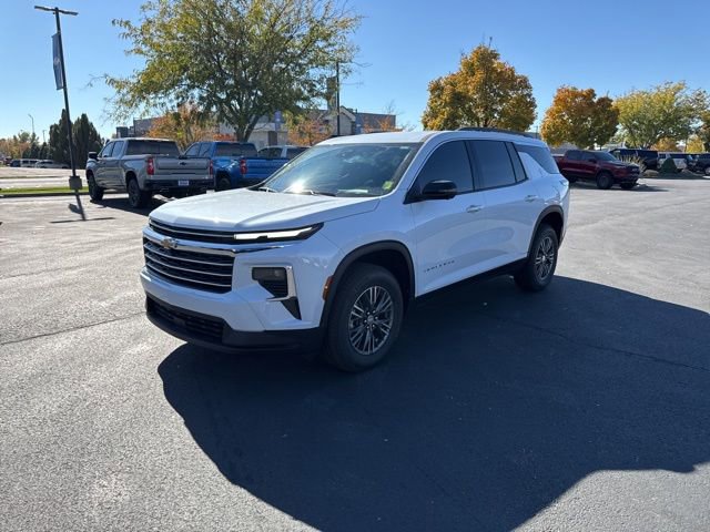 New 2026 Chevrolet Traverse LT w/ Driver Confidence Package image 3