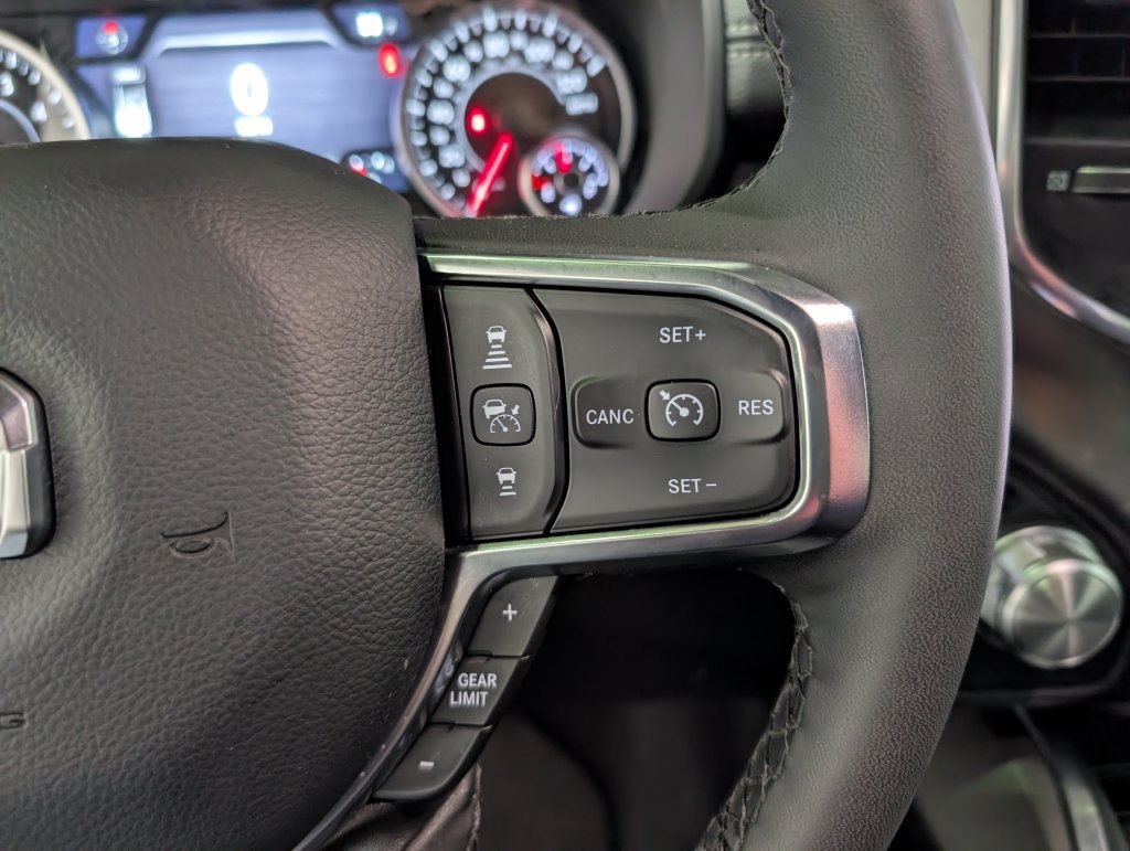 Used 2026 RAM 1500 Laramie AWD/4WD image 18