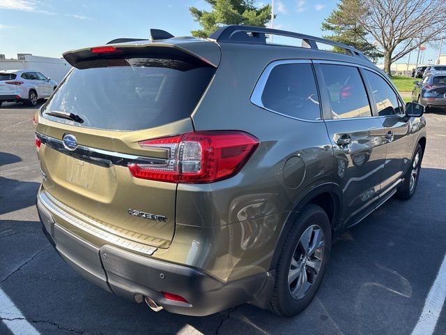 Used 2023 Subaru Ascent Premium w/ Convenience Package image 7
