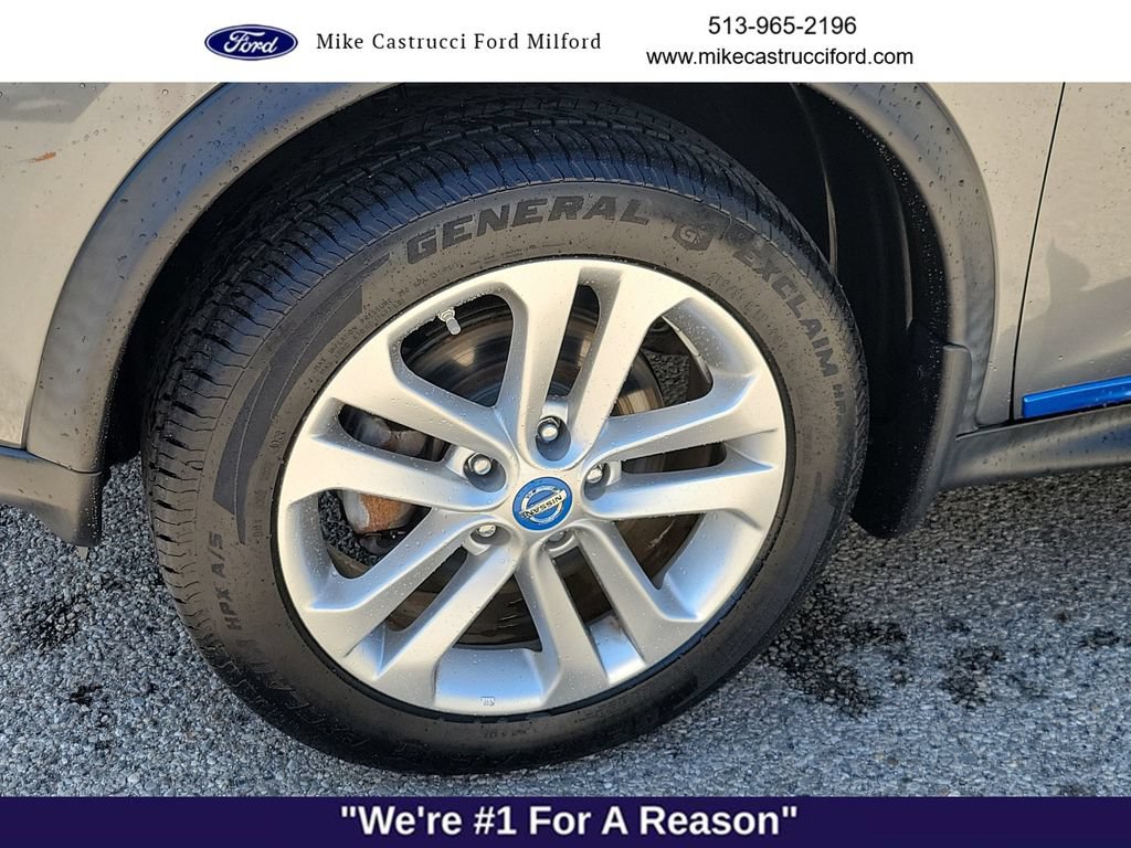Used 2015 Nissan Juke SV w/ Cold Weather Package AWD/4WD image 9
