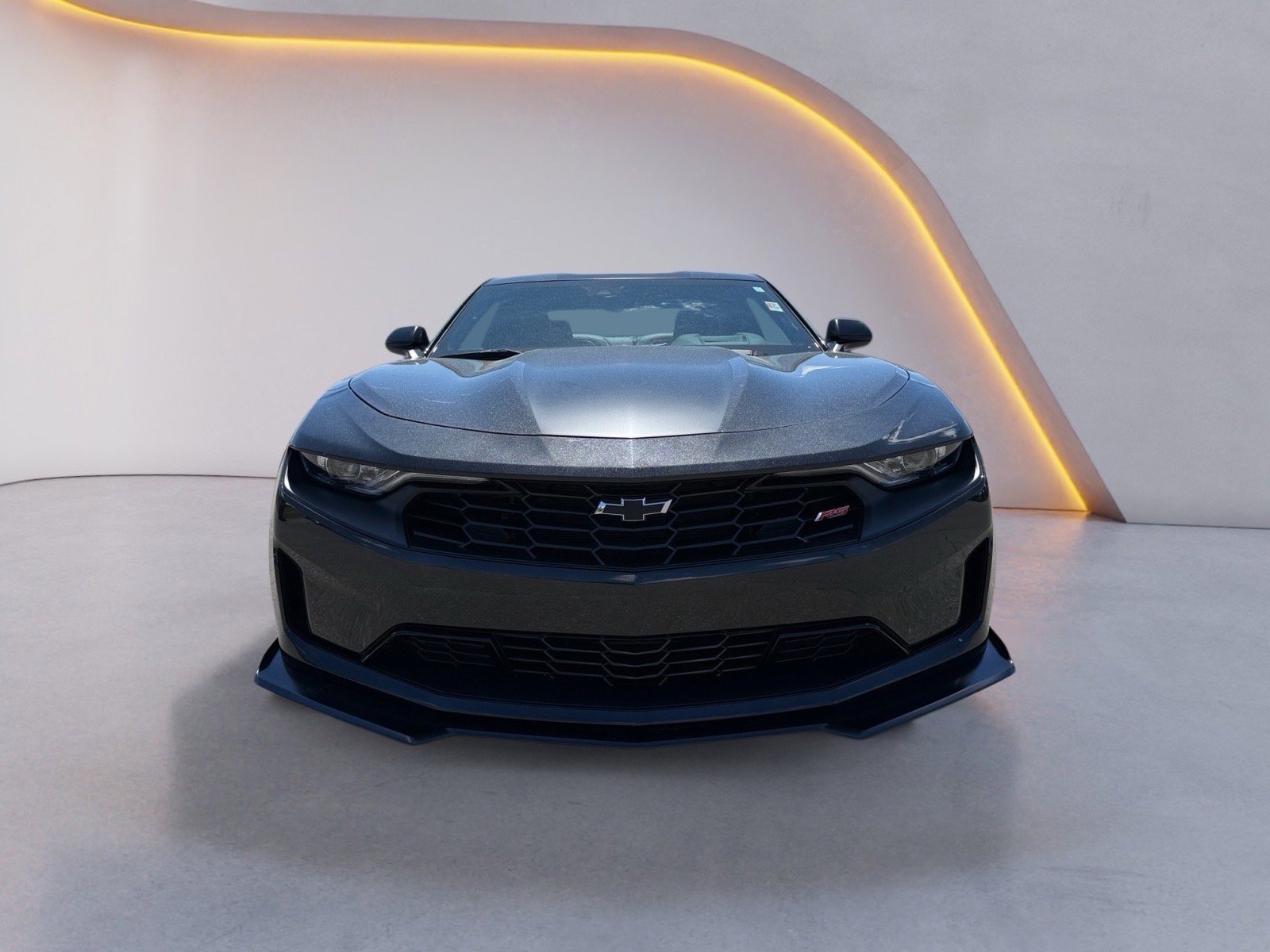 Used 2024 Chevrolet Camaro LT RWD image 8