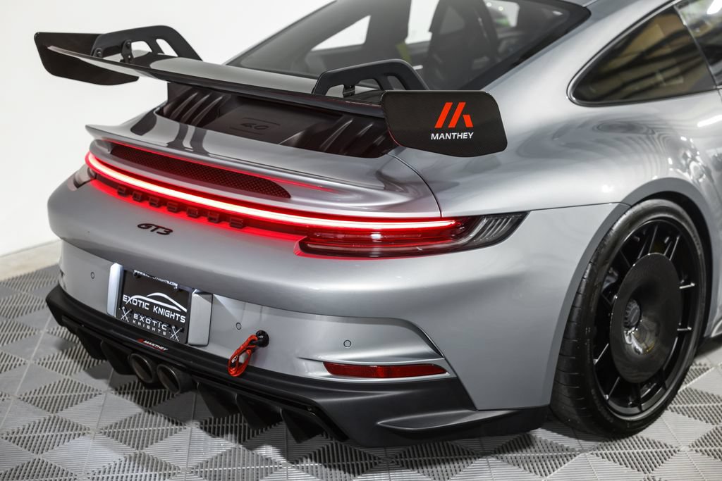 Used 2022 Porsche 911 GT3 RWD image 9