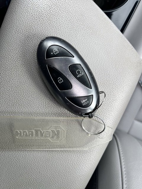 Used 2025 Hyundai Elantra Limited image 16