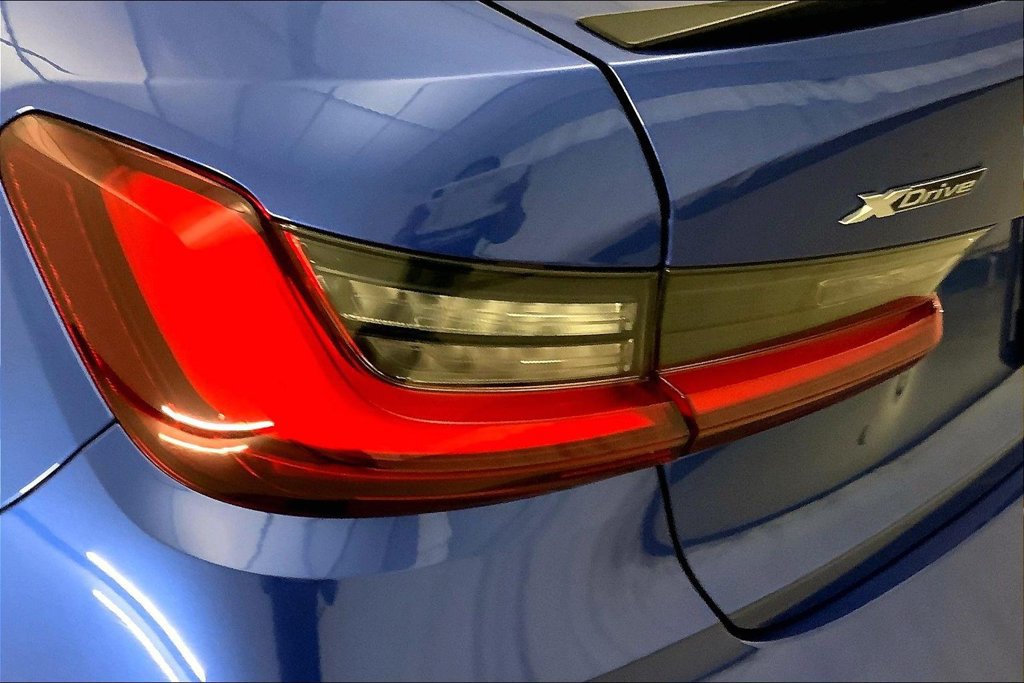 Certified 2023 BMW M3 Competition AWD/4WD image 27