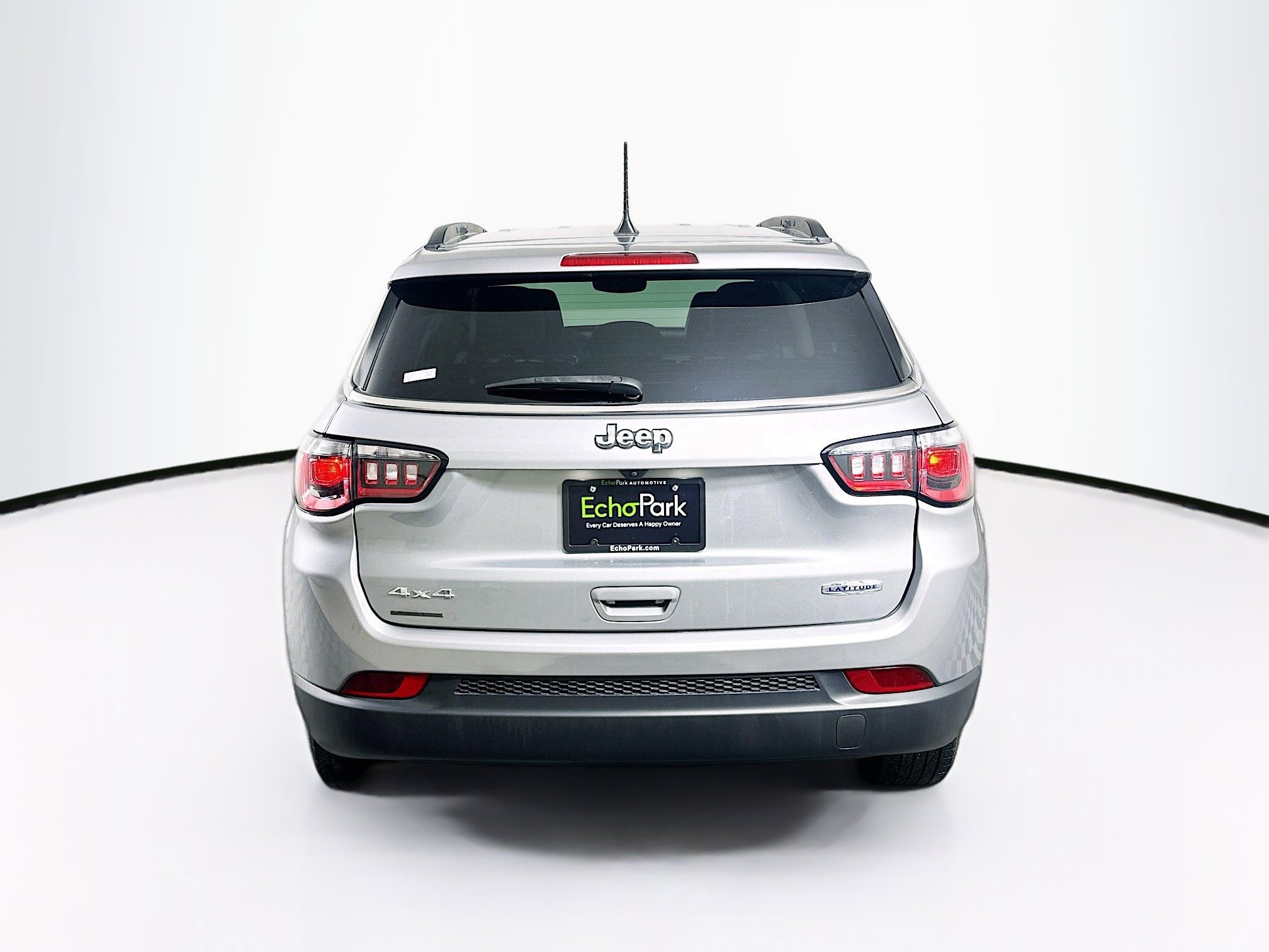 Used 2022 Jeep Compass Latitude image 7