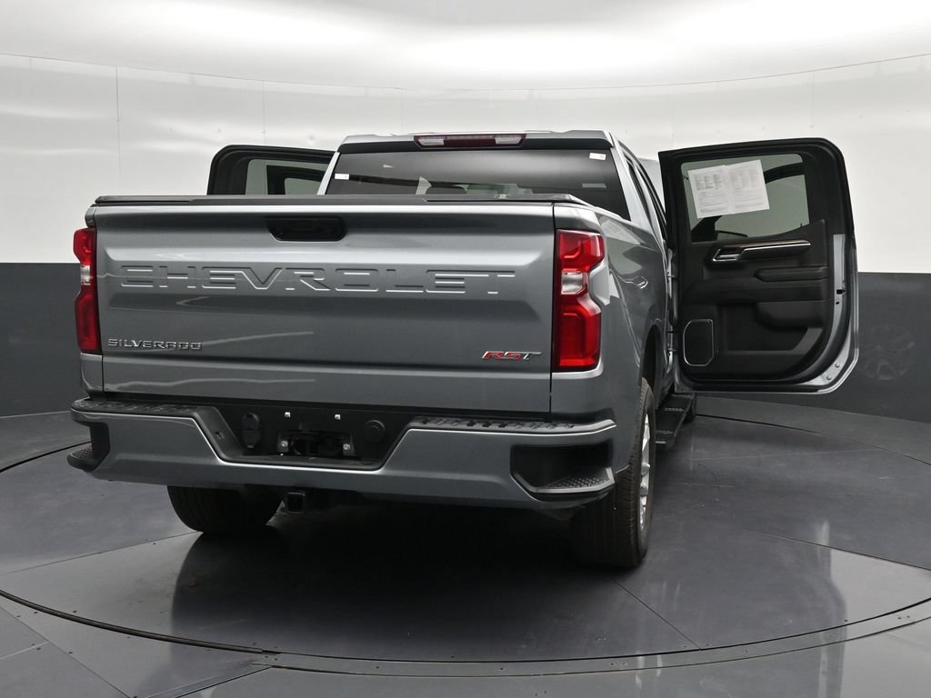 Used 2023 Chevrolet Silverado 1500 RST RWD image 39
