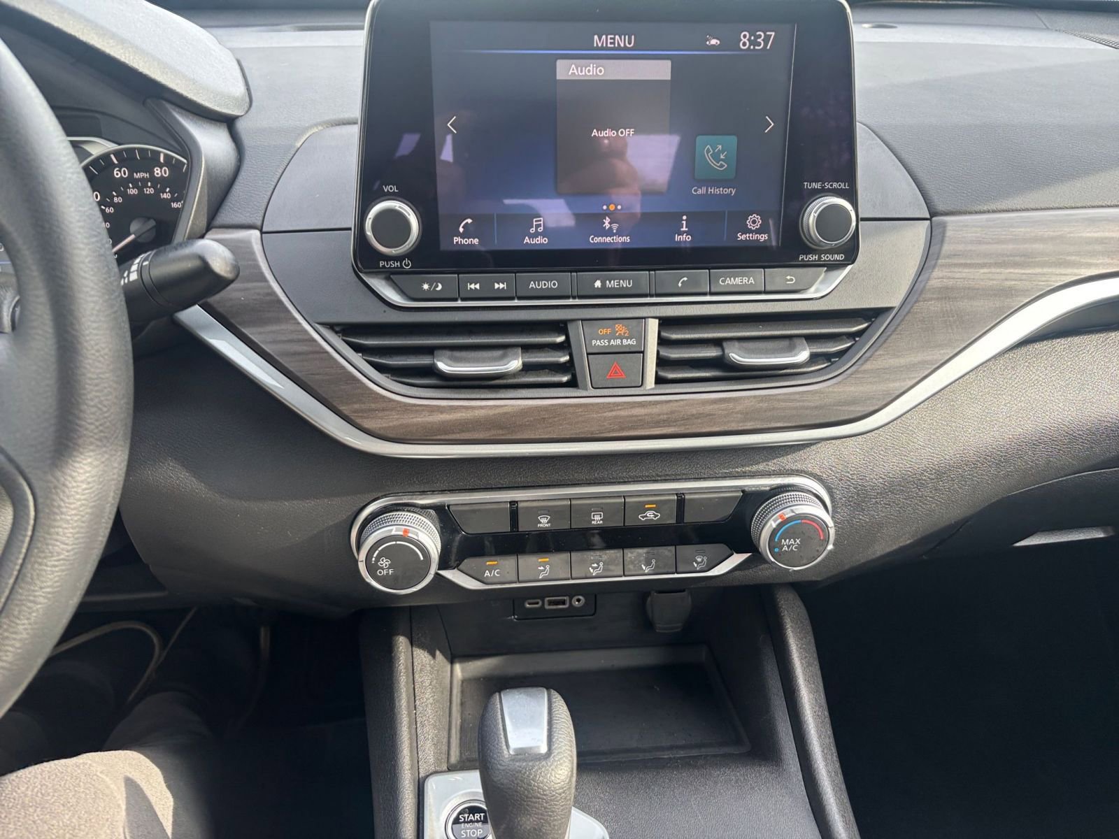 Used 2025 Nissan Altima 2.5 SV image 17