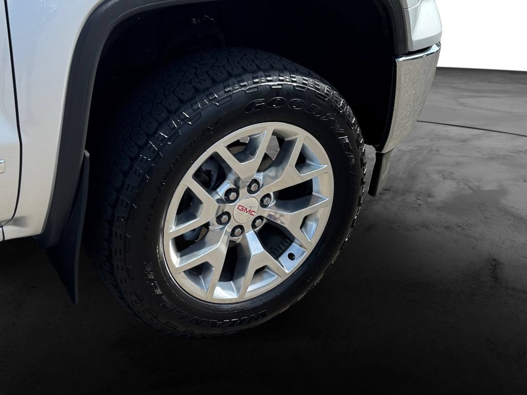 Used 2015 GMC Sierra 1500 SLT w/ SLT Crew Cab Value Package AWD/4WD image 12