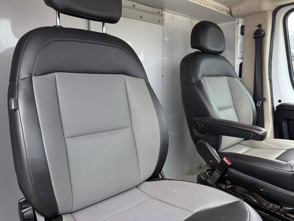 Used 2019 RAM ProMaster 3500 w/ Interior Convenience Group image 11