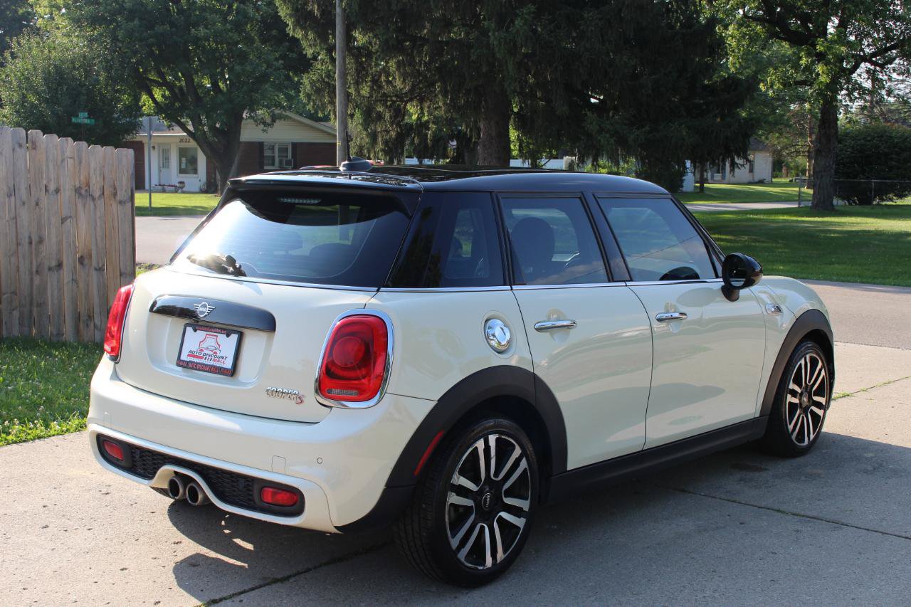 Used 2019 MINI Cooper S w/ Storage Package FWD image 9