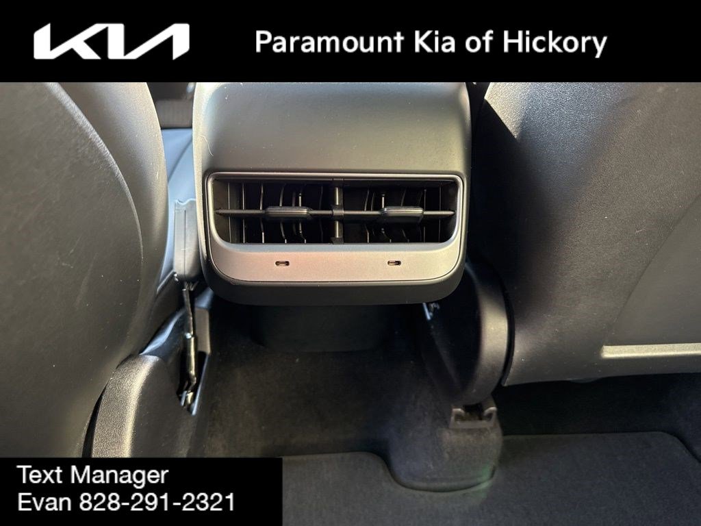 Used 2024 Tesla Model Y Long Range image 15