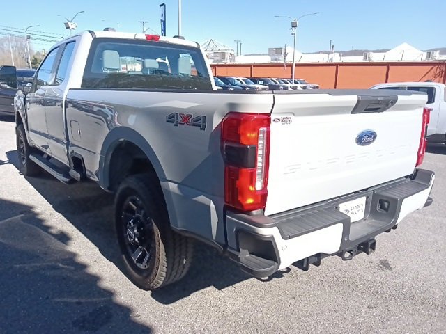 Used 2025 Ford F350 XL w/ STX Appearance Package image 5