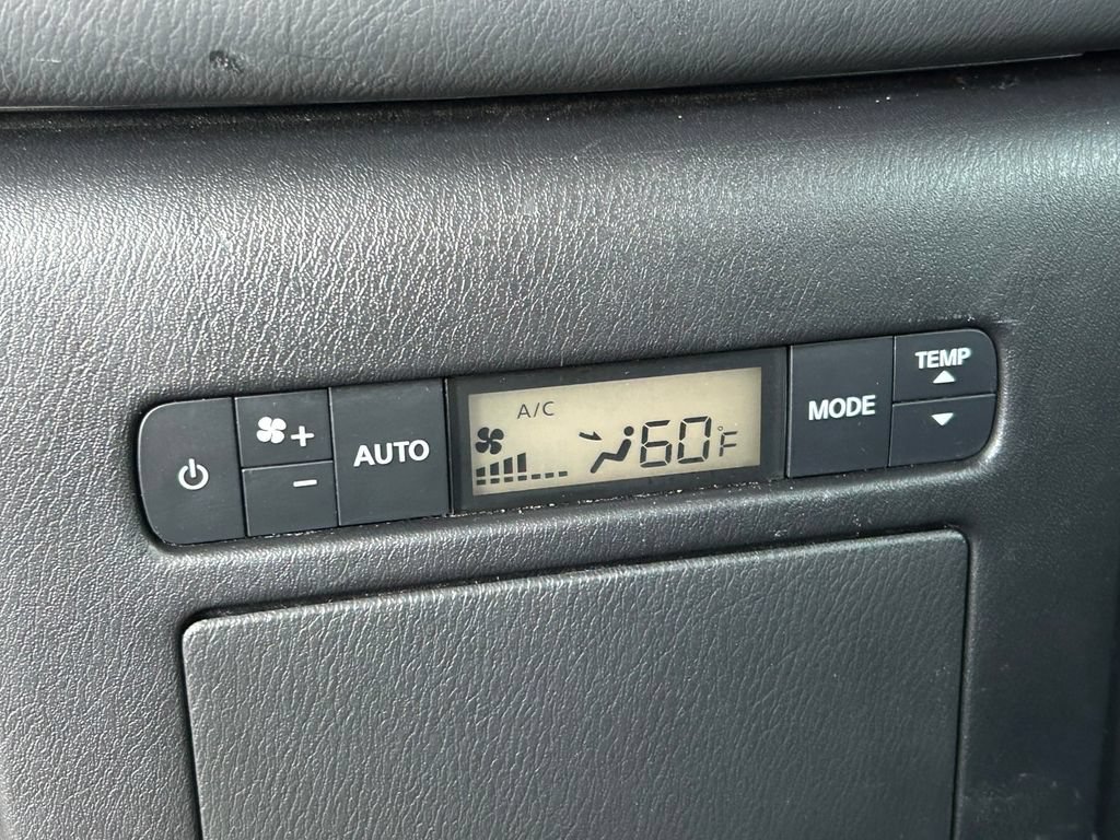 Used 2024 Nissan Armada Platinum w/ Cargo Package AWD/4WD image 24