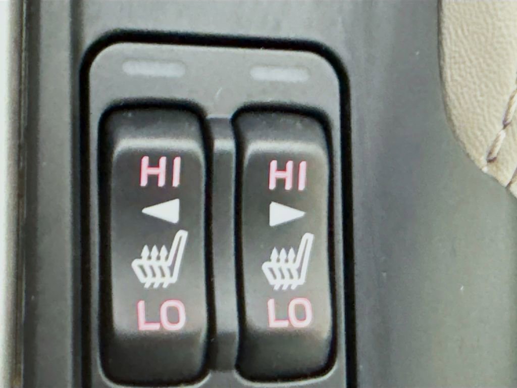 Used 2020 Subaru Forester Limited w/ Popular Package #3 image 24