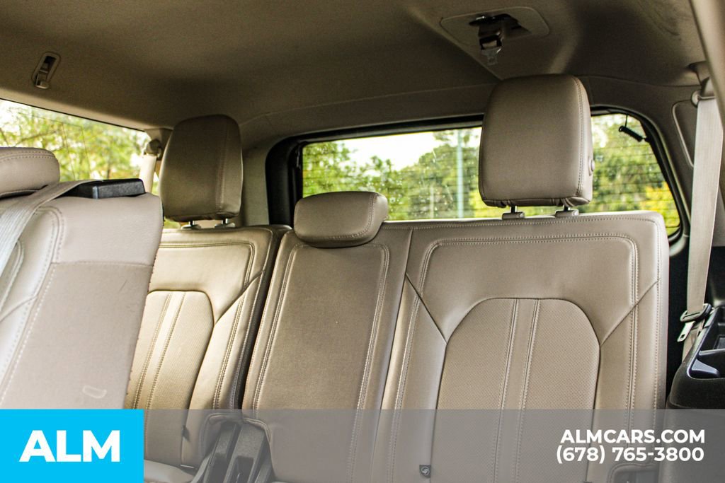 Used 2023 Ford Expedition Max Limited image 19