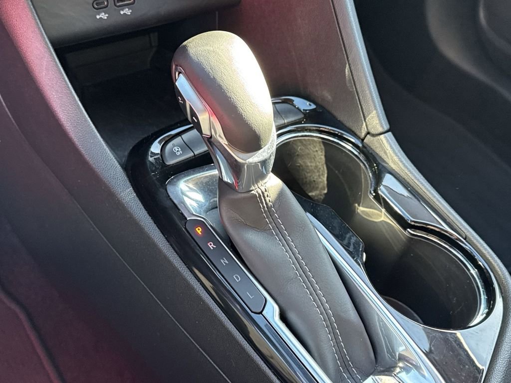 Used 2025 Buick Encore GX Preferred image 14