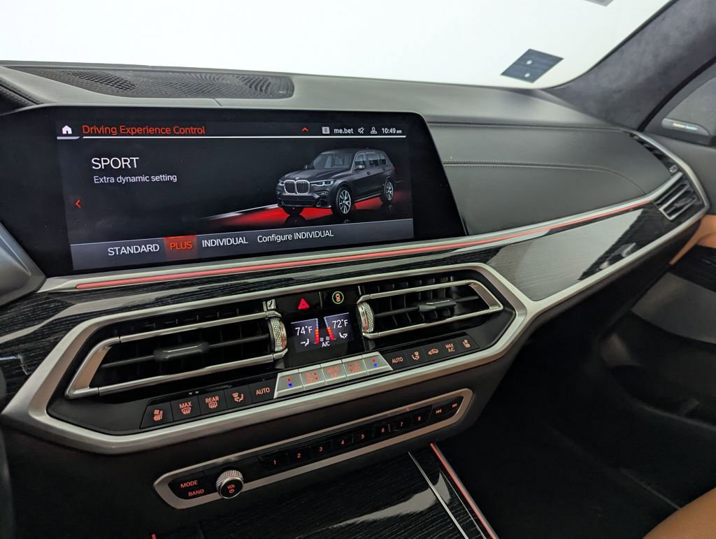 Used 2021 BMW X7 M50i image 77
