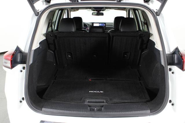 Certified 2024 Nissan Rogue SL FWD image 18