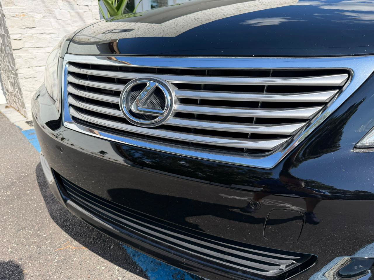 Used 2012 Lexus LS 460 w/ Luxury Value Edition RWD image 5