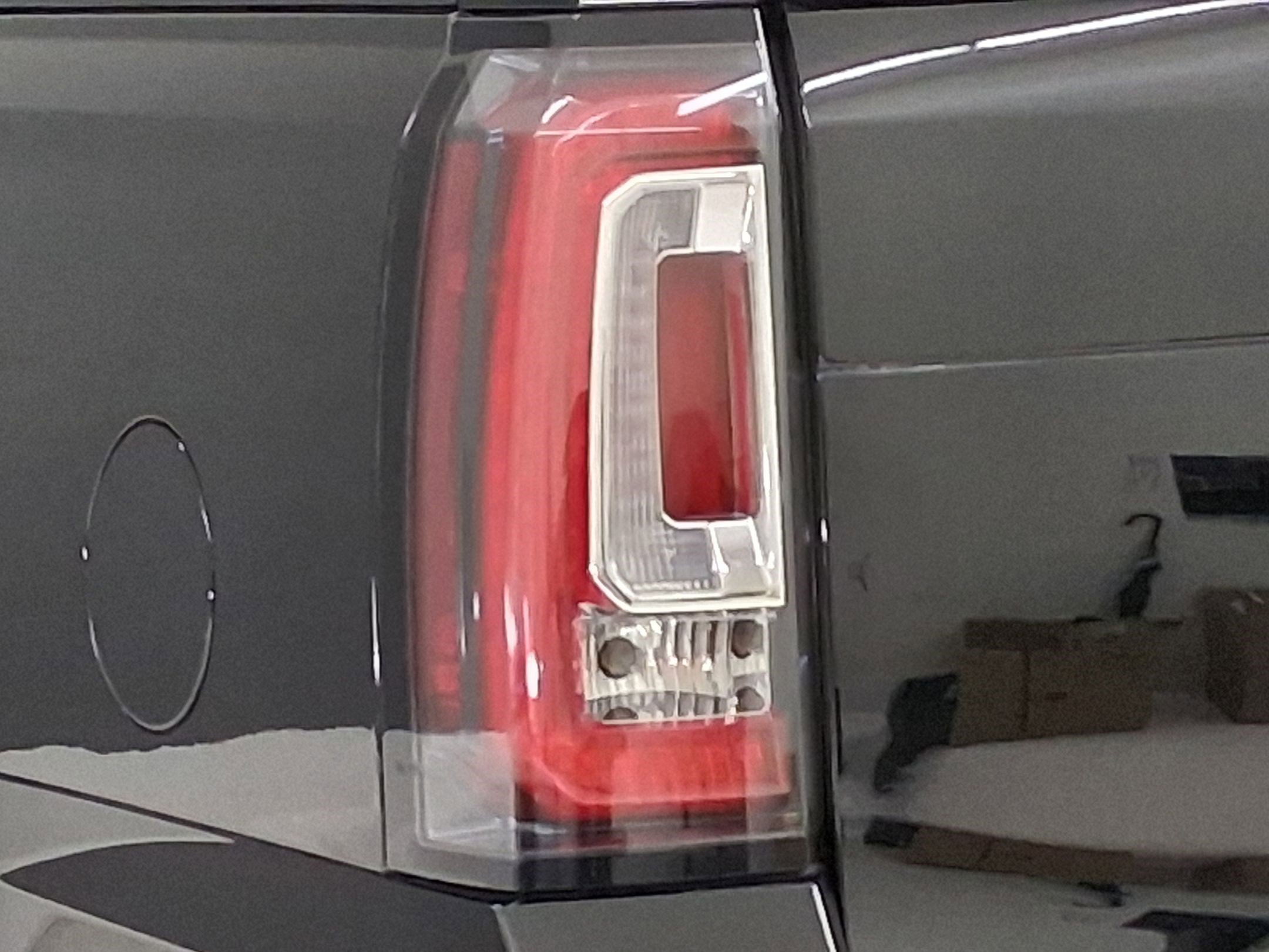 Used 2019 GMC Yukon XL Denali w/ Denali Ultimate Package image 11