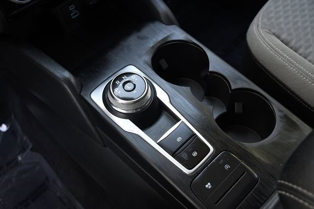 Used 2022 Ford Escape SE image 12
