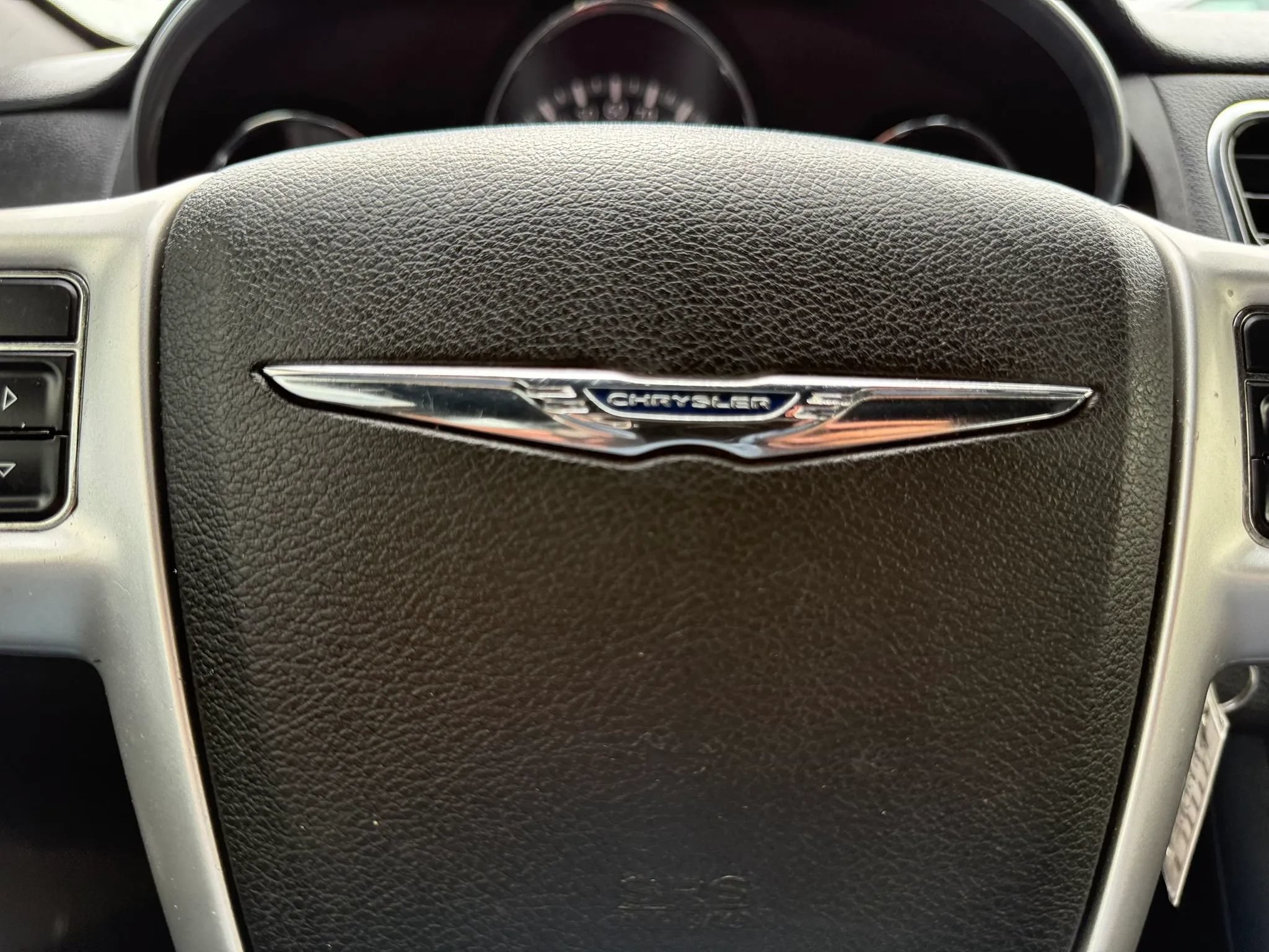Used 2013 Chrysler 200 Touring FWD image 28
