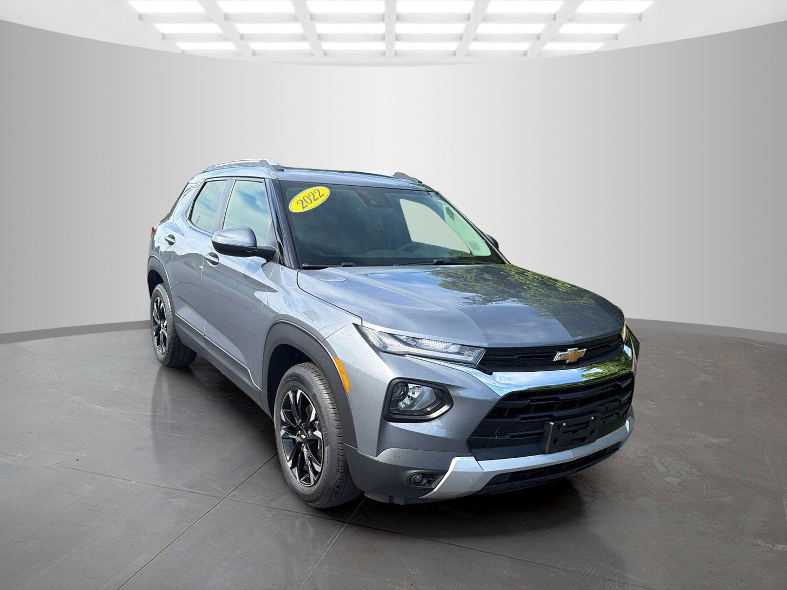 Used 2022 Chevrolet TrailBlazer LT w/ Convenience Package AWD/4WD image 5