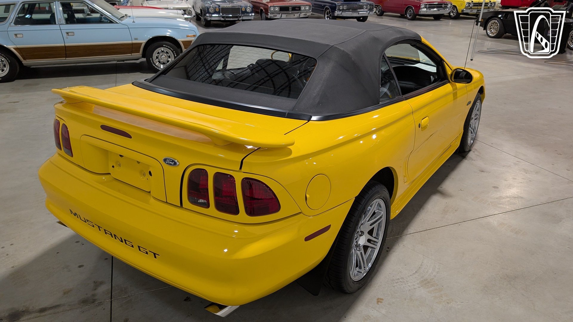 Used 1998 Ford Mustang GT RWD image 14