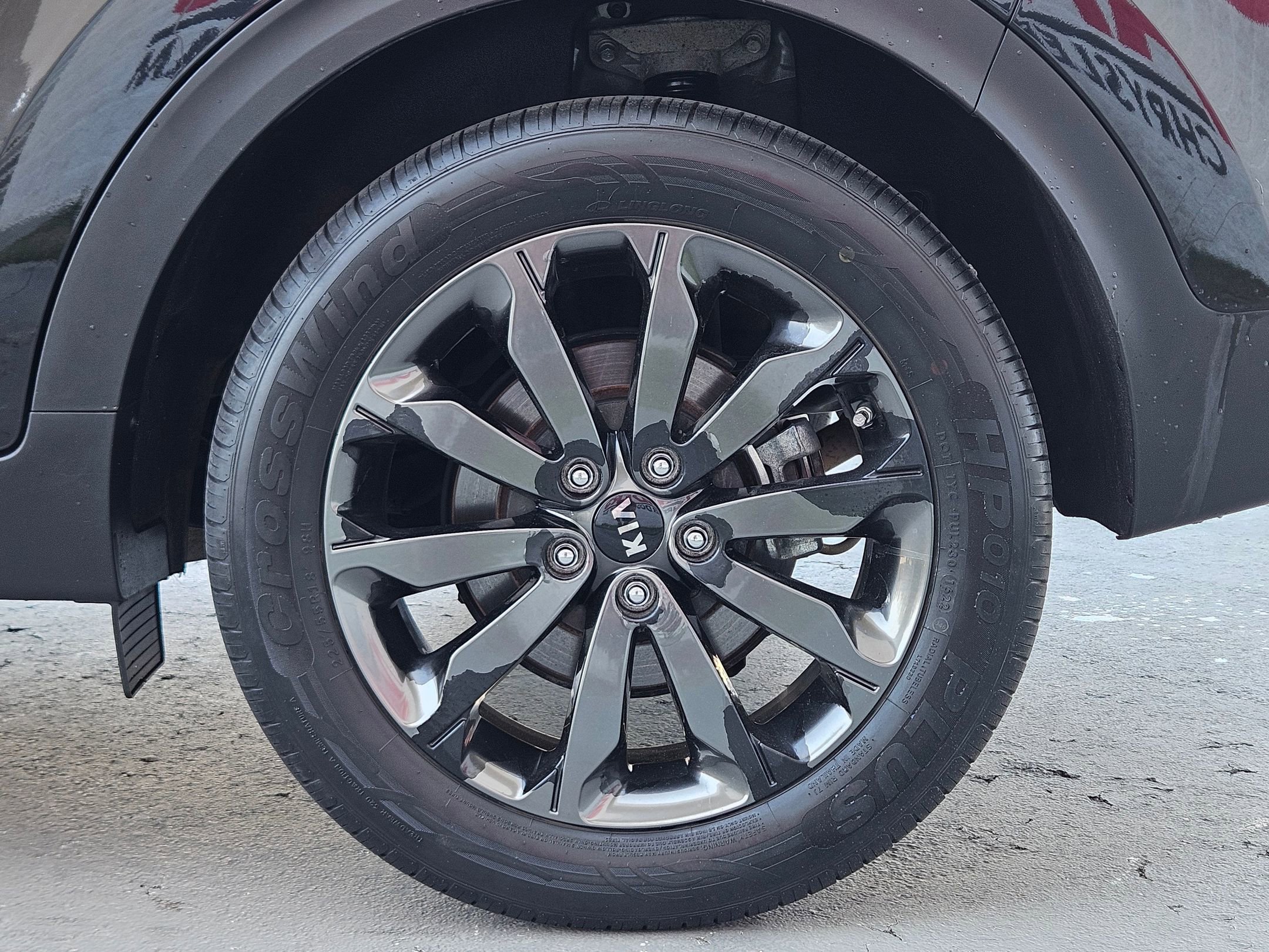 Used 2018 Kia Sportage EX w/ EX Sport Appearance Package image 28