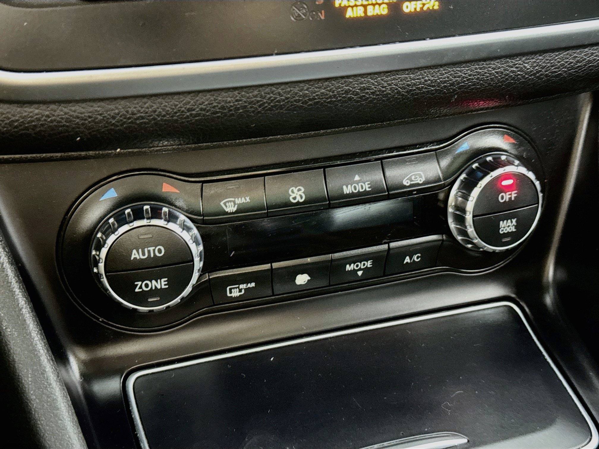 Used 2019 Mercedes-Benz CLA 250 4MATIC image 18