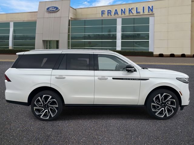 New 2026 Lincoln Navigator Black Label image 8