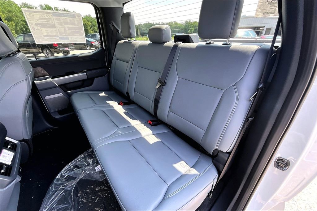 New 2025 Ford F150 Lightning Flash image 23