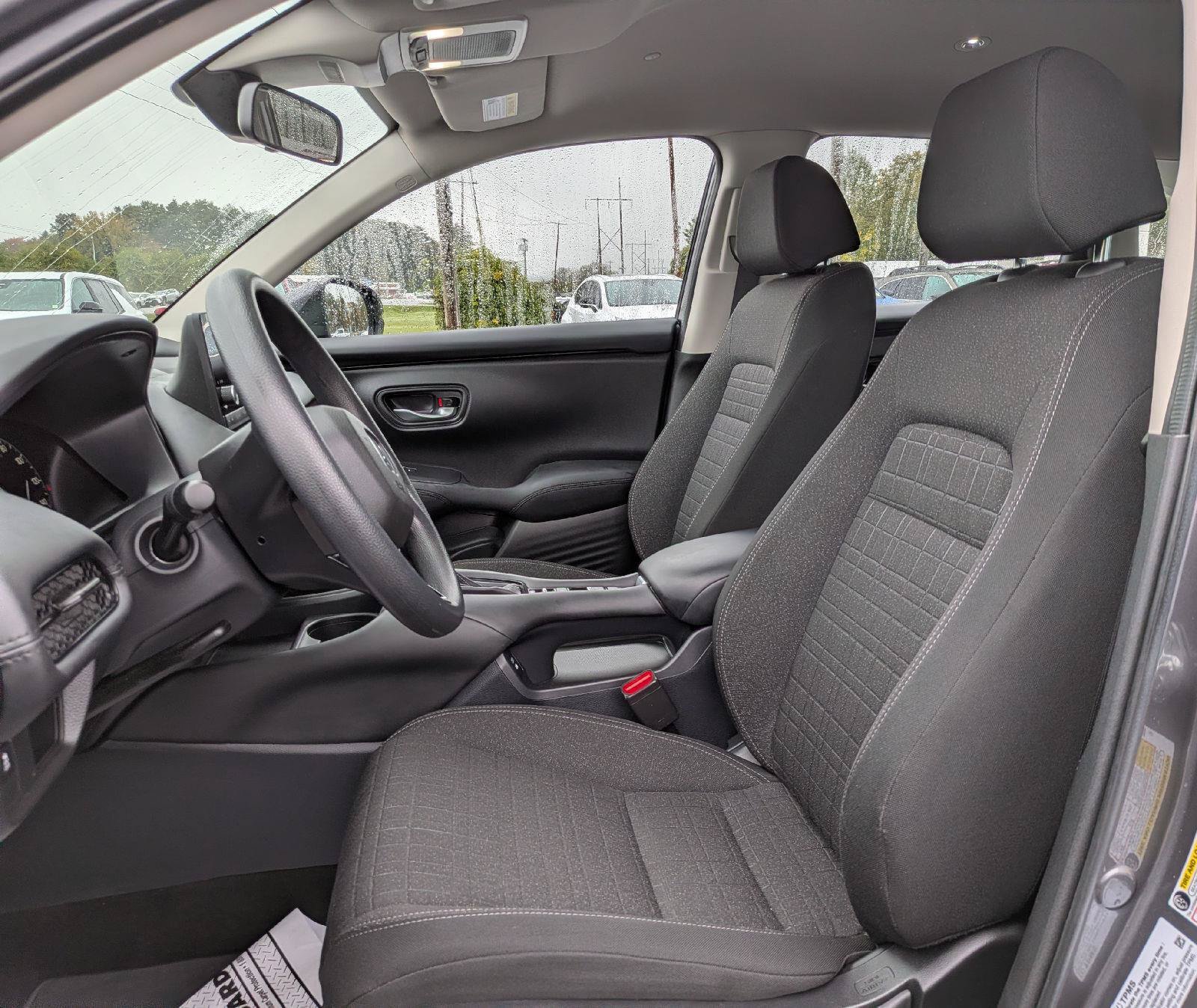 Certified 2024 Honda HR-V LX image 13