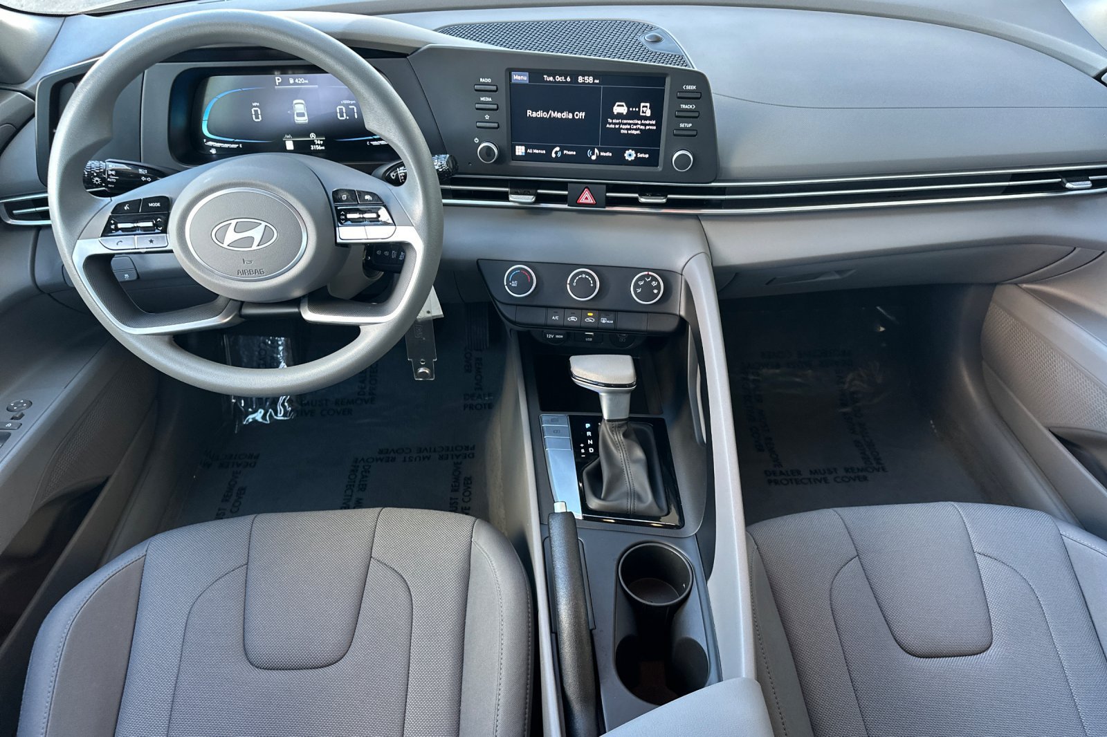 Certified 2026 Hyundai Elantra SE FWD image 16