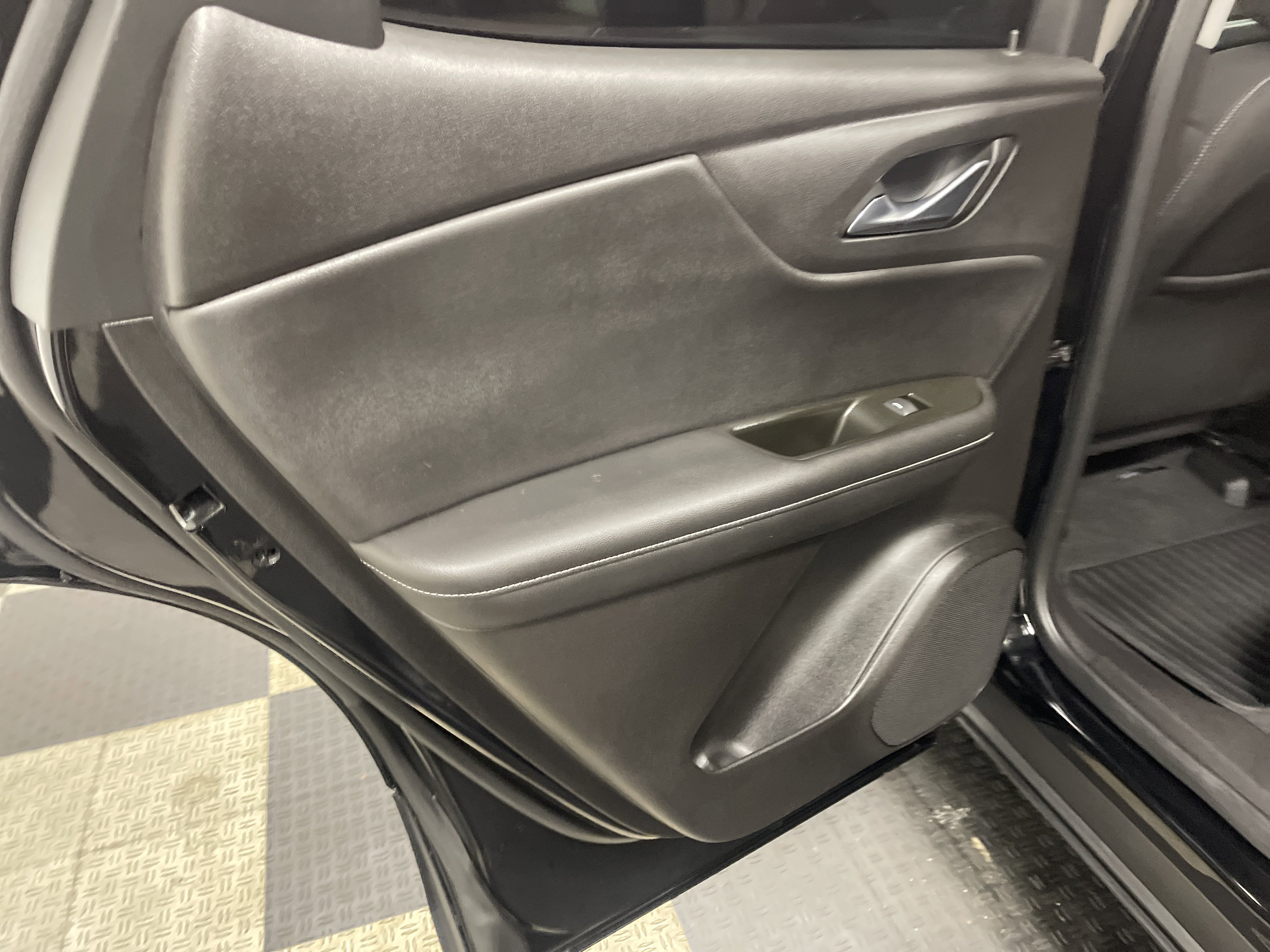 Used 2023 Chevrolet Blazer LT w/ LPO, Floor Liner Package image 15