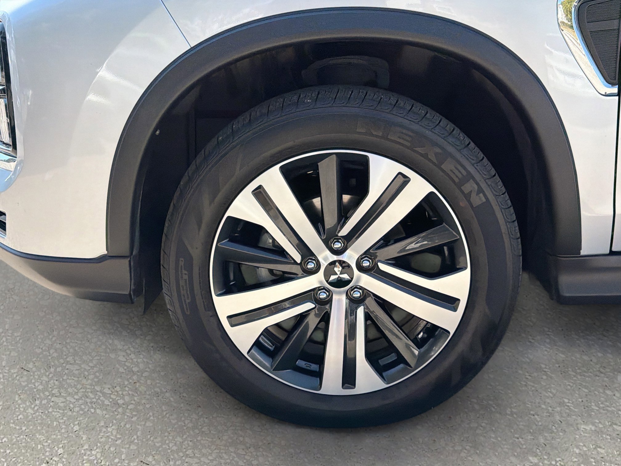 Used 2024 Mitsubishi Outlander Sport SE image 35