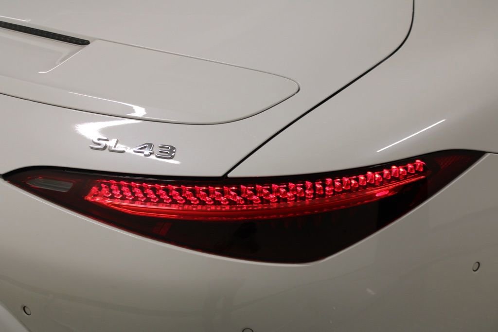 Used 2024 Mercedes-Benz SL 43 AMG image 9