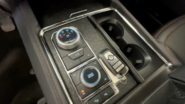 Used 2023 Ford Expedition Limited AWD/4WD image 24