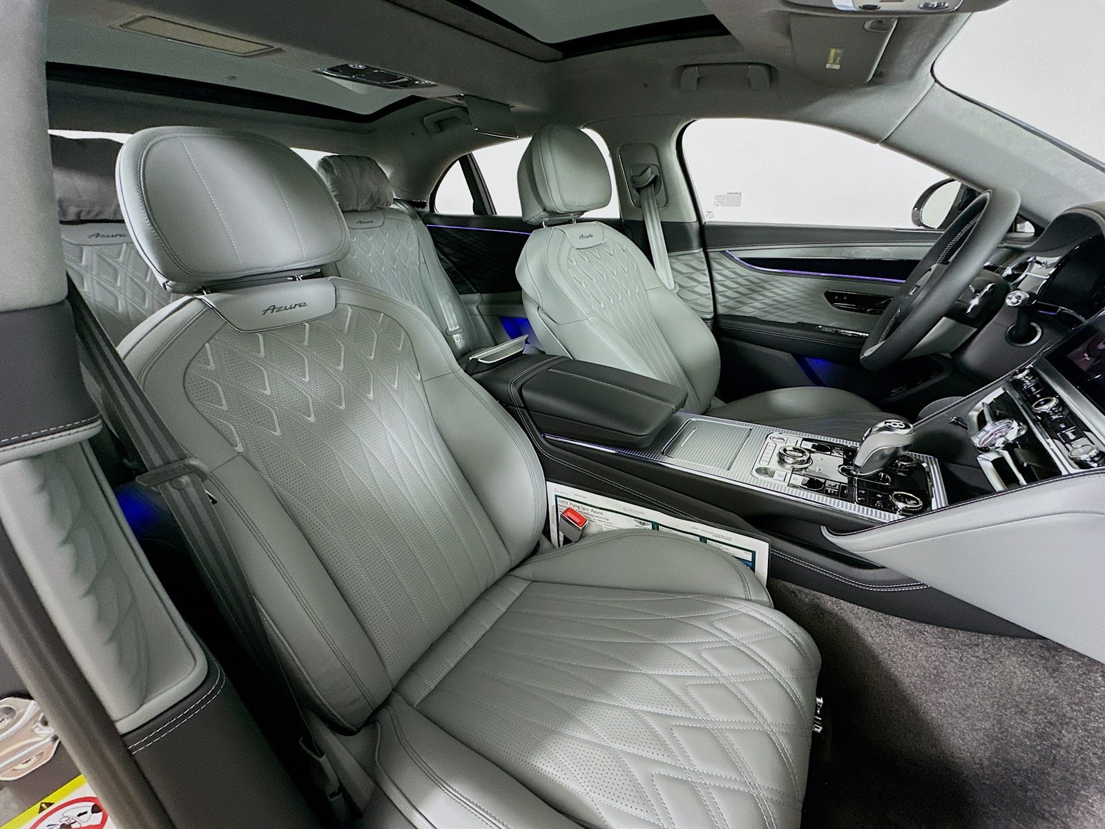 New 2026 Bentley Flying Spur V8 AWD/4WD image 50