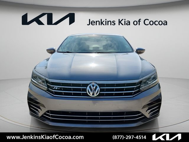 Used 2016 Volkswagen Passat 1.8T R-Line w/ R-Line Lighting Package FWD image 12