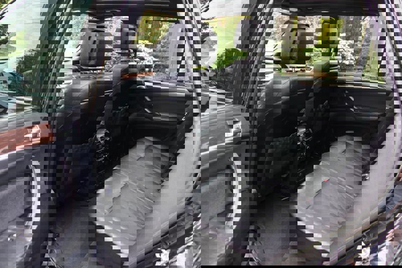 Used 2012 BMW X5 xDrive35i image 16